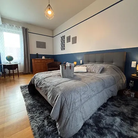 Maison De Charme-3 Suites-terrasse Jardin 6 Adu- 2 Enf- Climatisee Moulins (Allier)
