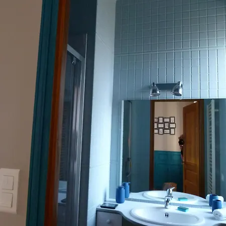 Maison De Charme-3 Suites-terrasse Jardin 6-8 Pers Nyaraló *