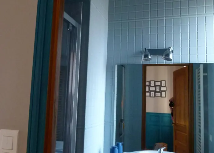 Maison de charme-3 suites-terrasse jardin 6 Adu- 2 Enf- CLIMATISÉE Hébergement de vacances *