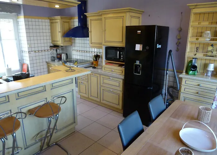 Maison De Charme-3 Suites-terrasse Jardin 6-8 Pers Nyaraló *