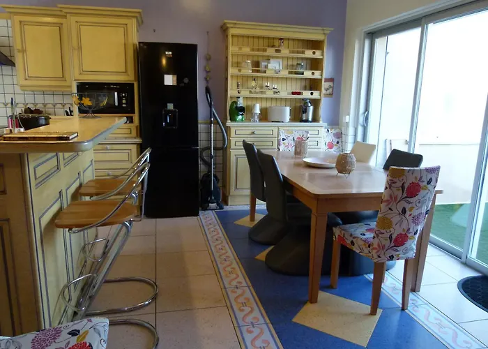 Maison De Charme-3 Suites-terrasse Jardin 6-8 Pers Nyaraló Moulins